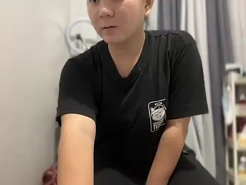 hotrerexxx online show from 13, 2, 2026