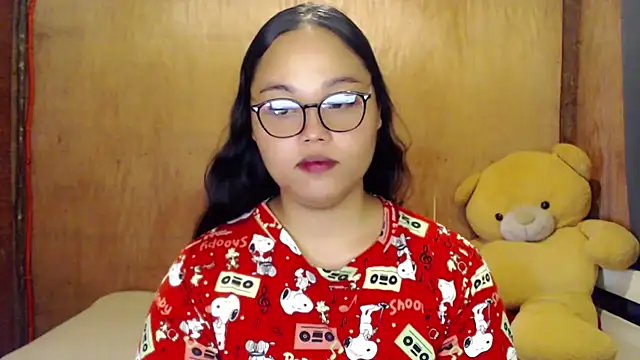 Snapshot of _Lylia chatting on 13, 9, 2025  Lylia online show from 13, 9, 2025