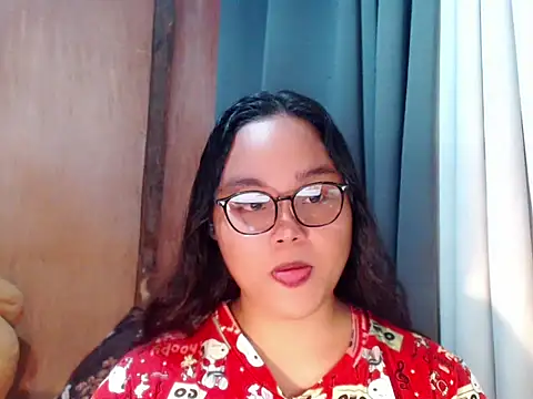 Snapshot of _Lylia chatting on 17, 11, 2025 Lylia online show from 17, 11, 2025