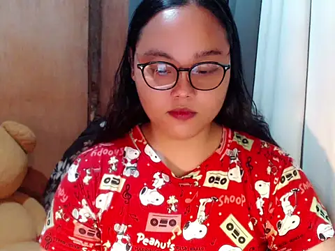 Snapshot of _Lylia chatting on 19, 11, 2025 Lylia online show from 19, 11, 2025