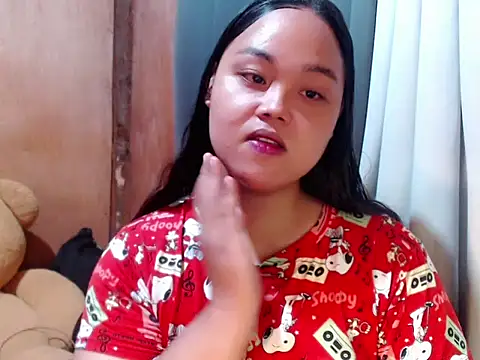 Snapshot of _Lylia chatting on 17, 12, 2025 Lylia online show from 17, 12, 2025