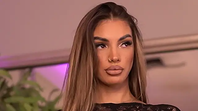 Snapshot of KendalJolly chatting on 24, 9, 2025 KendalJolly online show from 24, 9, 2025