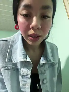 Snapshot of Xiiki chatting on 24, 4, 2026 Xiiki online show from 24, 4, 2026