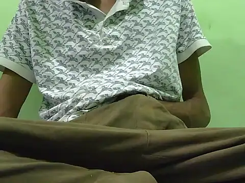 Snapshot of rockyy23boy chatting on 17, 9, 2025 rockyy23boy online show from 17, 9, 2025