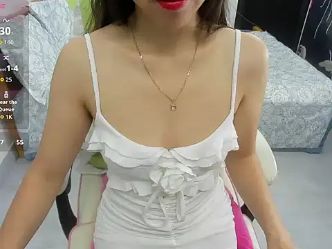 Snapshot of LuckyBabe_new01 chatting on 26, 9, 2025 LuckyBabe new01 online show from 26, 9, 2025