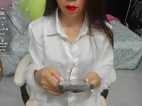 Snapshot of LuckyBabe_new01 chatting on 30, 9, 2025 LuckyBabe new01 online show from 30, 9, 2025