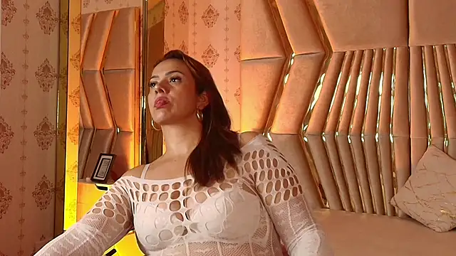 KarlaFerrerr online show from 15, 9, 2025