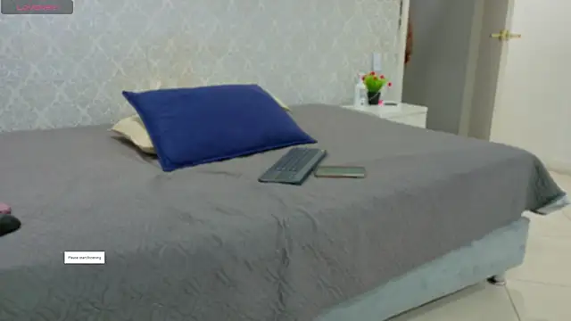 BeccaReedd online show from 30, 10, 2025