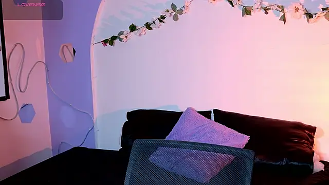 Snapshot of Christopher_77 chatting on 29, 11, 2025 Christopher 77 online show from 29, 11, 2025