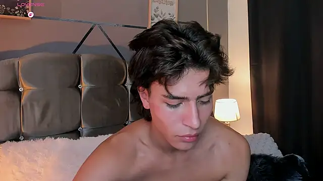 Snapshot of Christopher_77 chatting on 20, 12, 2025 Christopher 77 online show from 20, 12, 2025