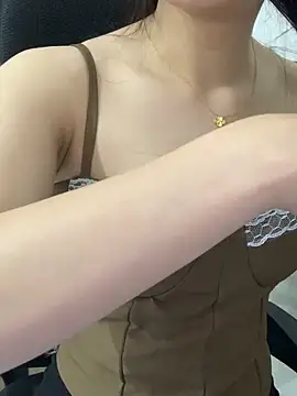 Snapshot of JennyQueen18 chatting on 2, 3, 2026 JennyQueen18 online show from 2, 3, 2026