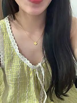 Snapshot of JennyQueen18 chatting on 16, 4, 2026 JennyQueen18 online show from 16, 4, 2026