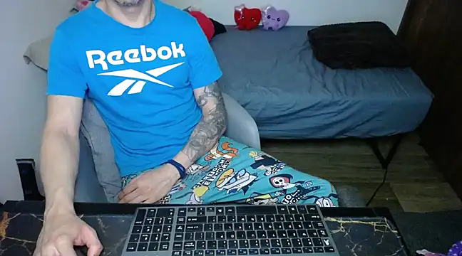 bossking017 online show from 16, 2, 2025