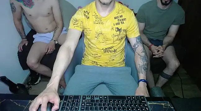 bossking017 online show from 1, 3, 2025