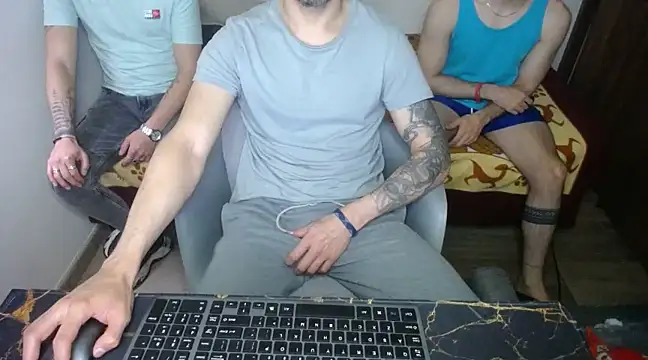 bossking017 online show from 14, 3, 2025