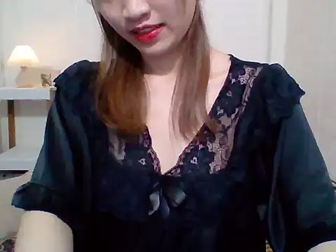 Snapshot of __Donna__ chatting on 11, 9, 2025 Donna online show from 11, 9, 2025