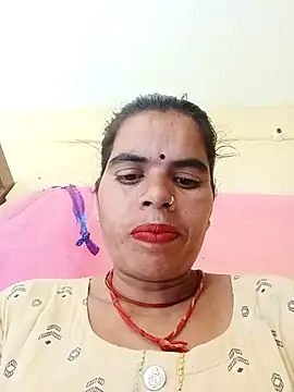 Priyanka hot1 online show from 20, 9, 2025