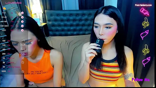 Snapshot of Kyliejennings chatting on 16, 11, 2025 Kyliejennings online show from 16, 11, 2025