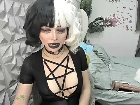 Snapshot of janecomander chatting on 1, 4, 2026 janecomander online show from 1, 4, 2026