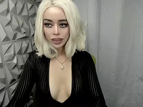 Snapshot of janecomander chatting on 9, 4, 2026 janecomander online show from 9, 4, 2026