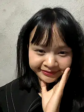 Daisy018 online show from 6, 10, 2025