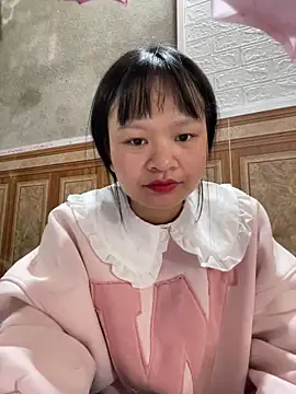 Daisy018 online show from 19, 12, 2025