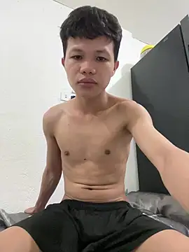 crazyasiantwink online show from 18, 1, 2026