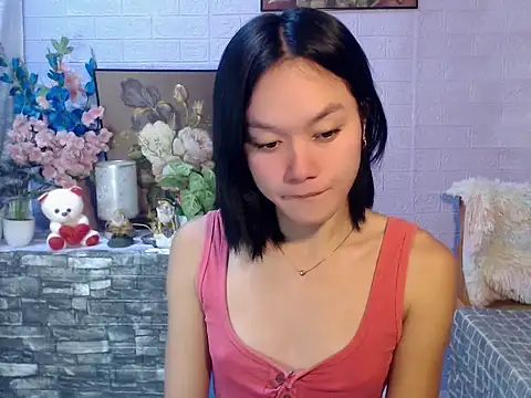 sexybabewarrior online show from 8, 5, 2026