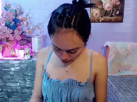 sexybabewarrior online show from 13, 6, 2026