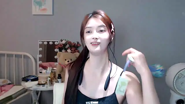 Snapshot of Mimi-cnbaby chatting on 18, 9, 2025 Mimi-cnbaby online show from 18, 9, 2025