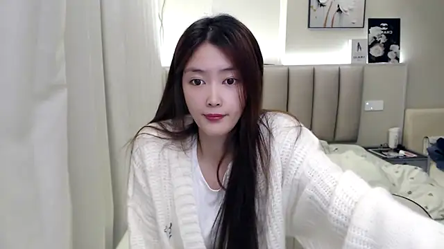 Snapshot of Mimi-cnbaby chatting on 9, 11, 2025 Mimi-cnbaby online show from 9, 11, 2025