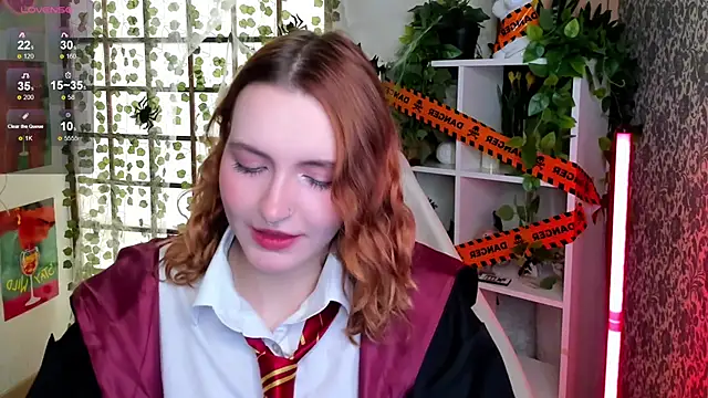 Elis Cherry online show from 27, 10, 2025