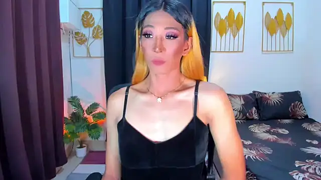 Snapshot of Amandawillson chatting on 7, 10, 2025 Amandawillson online show from 7, 10, 2025