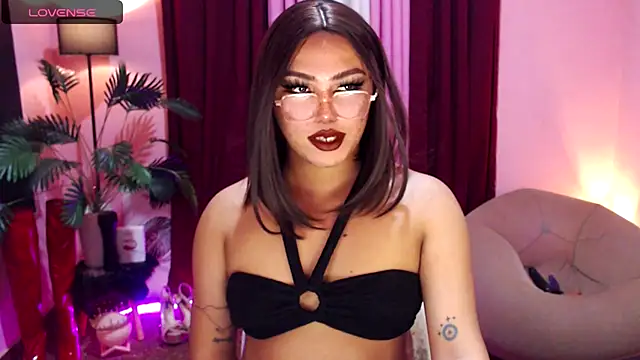 Unique Maya online show from 17, 9, 2025