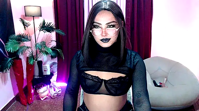 Unique Maya online show from 18, 9, 2025