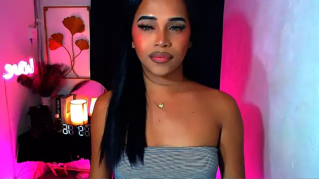 Lorainnelustts online show from 24, 3, 2026