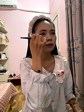 Snapshot of Dau-Tayy chatting on 23, 9, 2025 Dau-Tayy online show from 23, 9, 2025