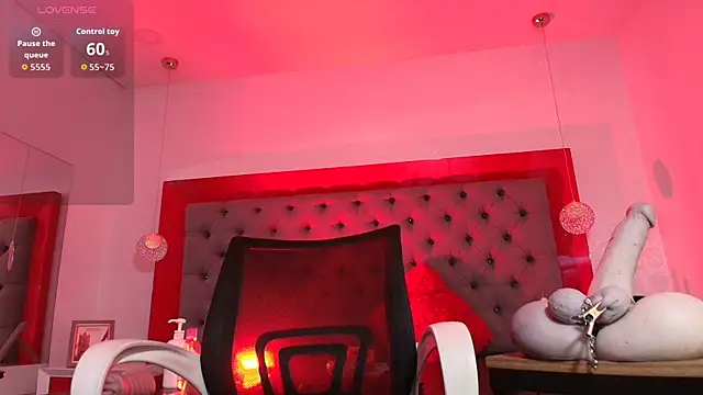 Snapshot of MirandaSould chatting on 17, 4, 2026 MirandaSould online show from 17, 4, 2026