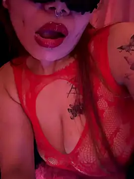 Snapshot of Miss_June666 chatting on 8, 7, 2026 Miss June666 online show from 8, 7, 2026
