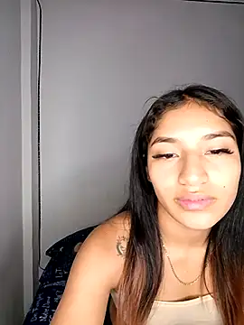 Sharlotte Watts online show from 23, 9, 2025