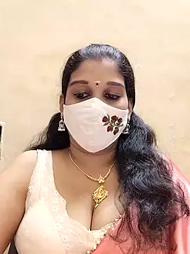 Snapshot of amelia-rani chatting on 18, 11, 2025 amelia-rani online show from 18, 11, 2025