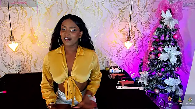 Snapshot of NAOMY_COOPER chatting on 2, 12, 2025 NAOMY COOPER online show from 2, 12, 2025