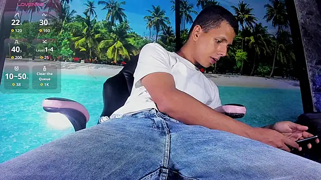 BigMonstercoks69 online show from 10, 3, 2026