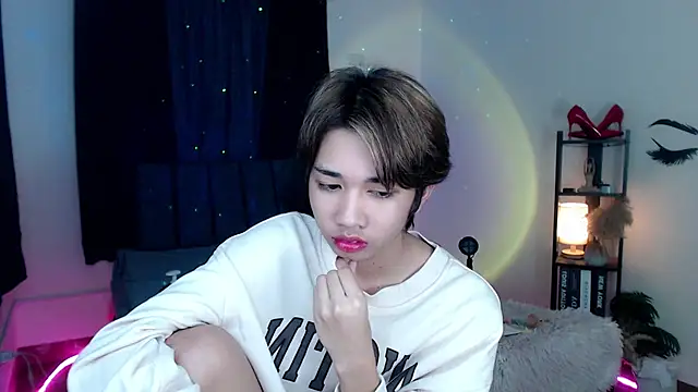 Snapshot of Lavictoriathegreat chatting on 14, 12, 2025 Lavictoriathegreat online show from 14, 12, 2025