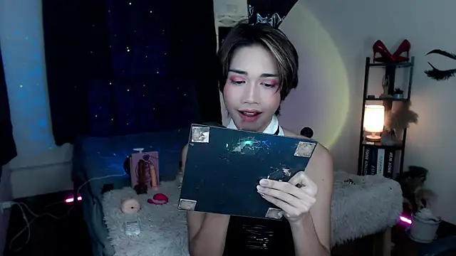 Snapshot of Lavictoriathegreat chatting on 22, 12, 2025 Lavictoriathegreat online show from 22, 12, 2025