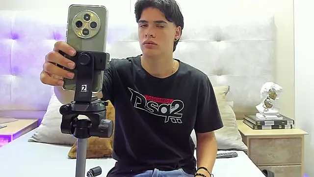 BenitoSaenz online show from 25, 9, 2025