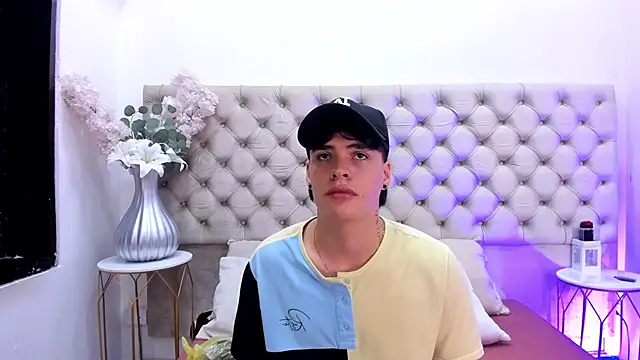 BenitoSaenz online show from 21, 10, 2025