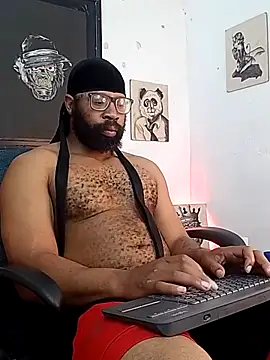 Snapshot of King_Malik chatting on 25, 11, 2025 King Malik online show from 25, 11, 2025