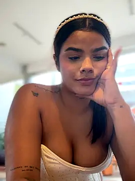 Snapshot of Kaily_Sweet16 chatting on 20, 12, 2025 Kaily Sweet16 online show from 20, 12, 2025