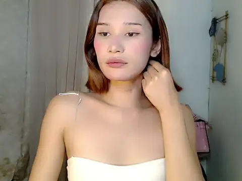 SerenaCortesi online show from 16, 5, 2026